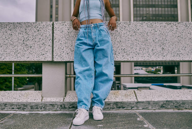 Baggy Jeans Guide: Best Styles for Men & Women